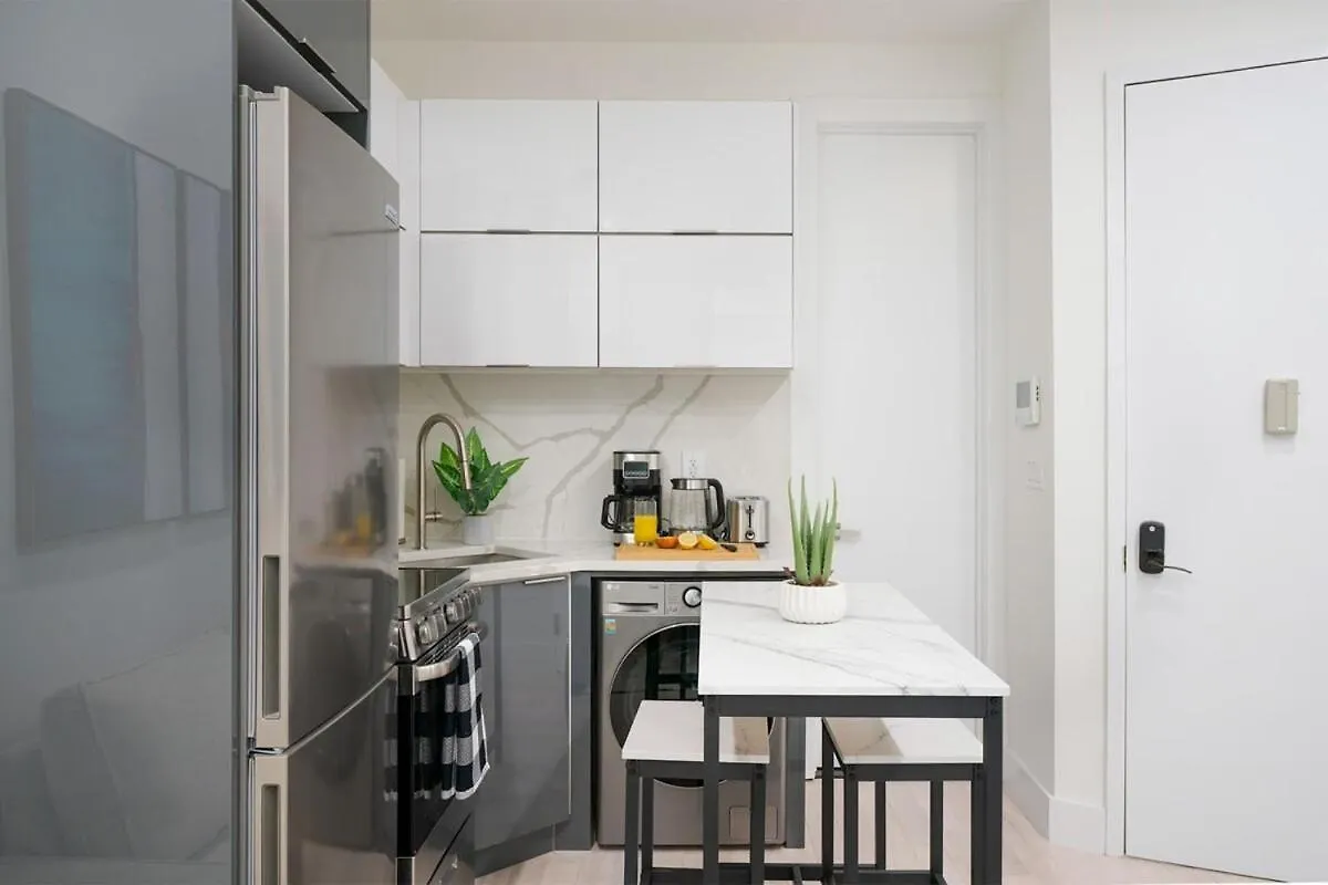 317-2A Sleek Modern 1Br Ues W&D Lägenhet New York