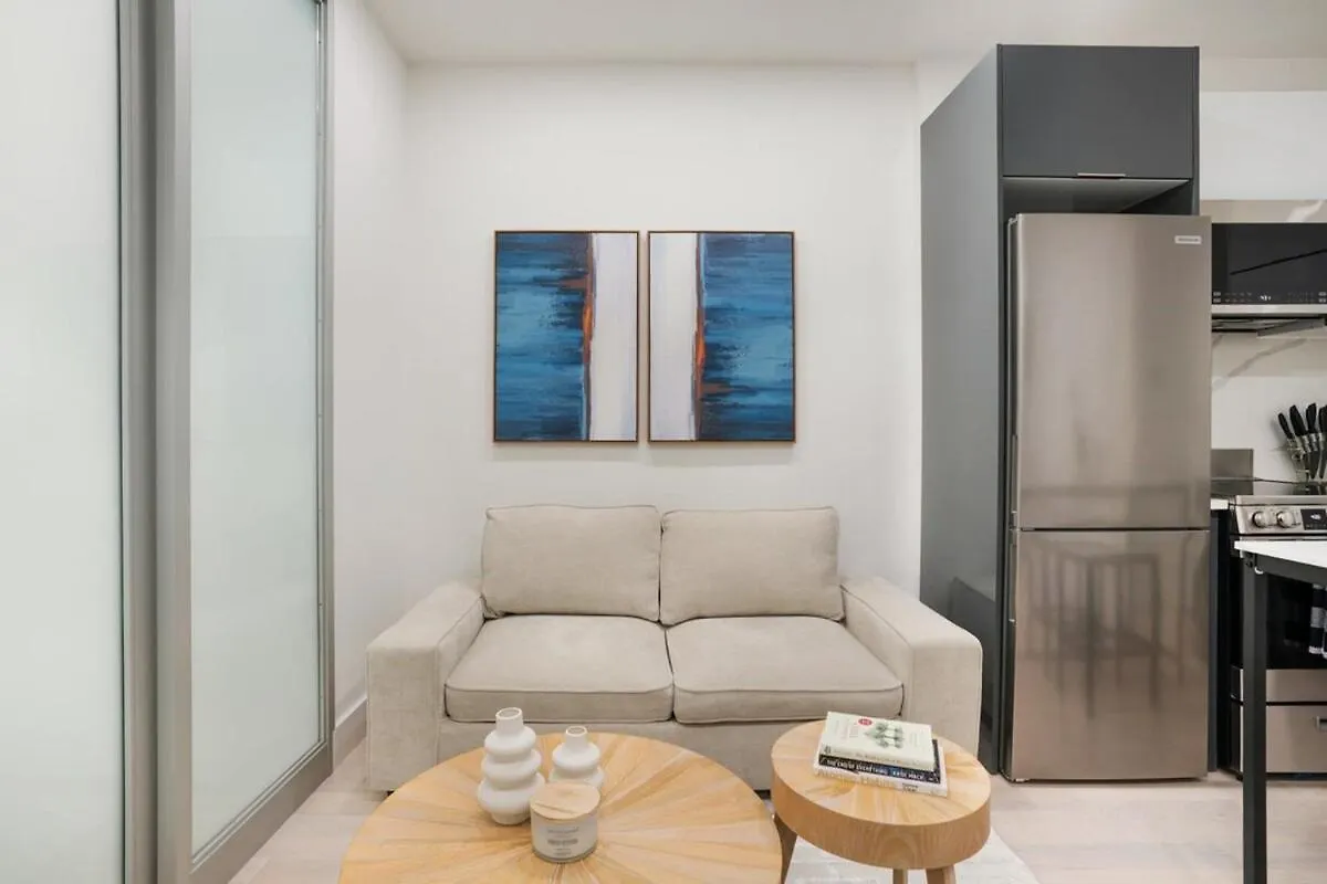 317-2A Sleek Modern 1Br Ues W&D Lägenhet New York USA